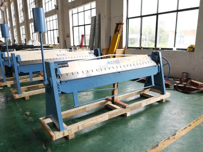 Macchina piegatubi di alluminio 1.2mm 1.5mm 1300mm 2500mm della lamiera sottile di piegatura del piatto 0